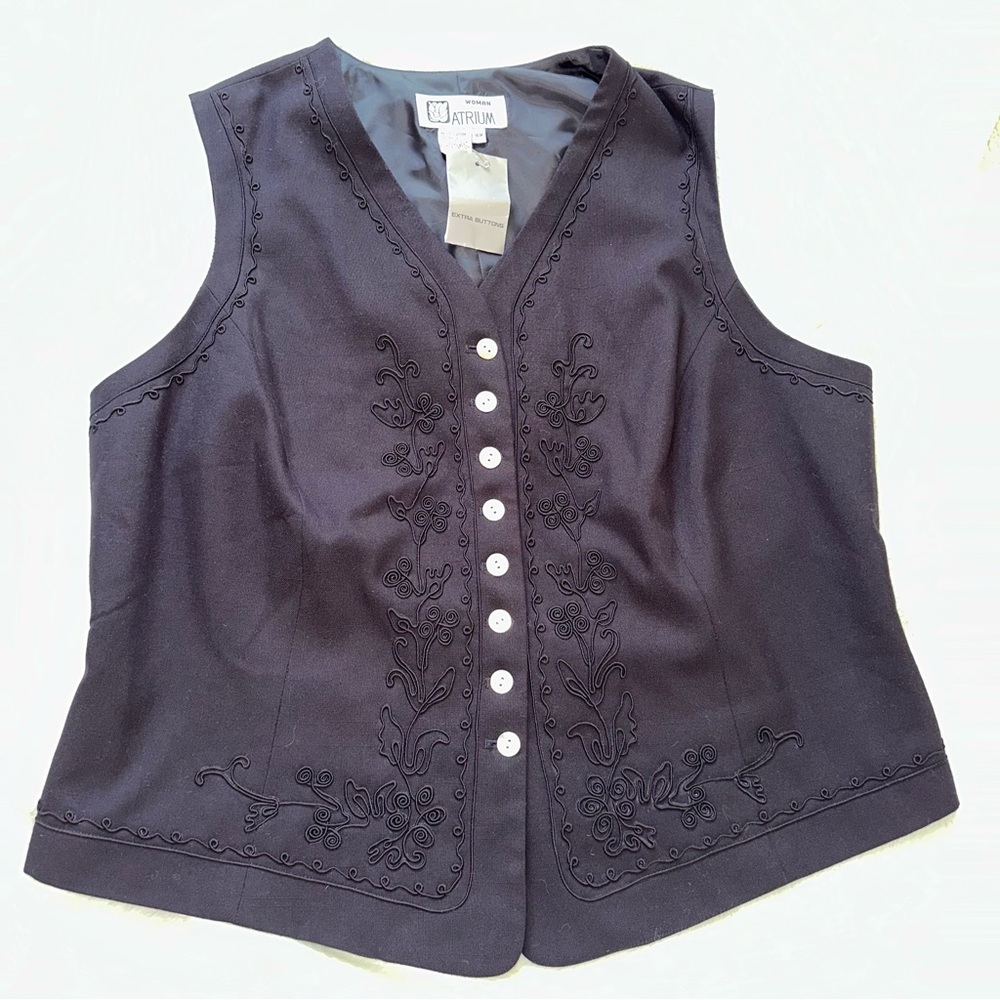 Vintage Whimsigoth Black Vest Floral Embroidered Plus Size 16W Abalone Button Up - Picture 9 of 11